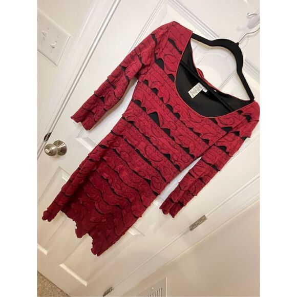 Max Studio women’s small dress red black distressed - Picture 1 of 6